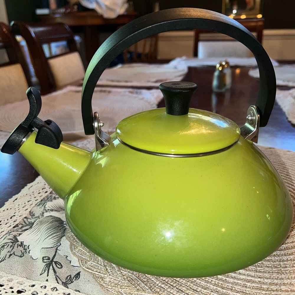 Le Creuset steel teakettle